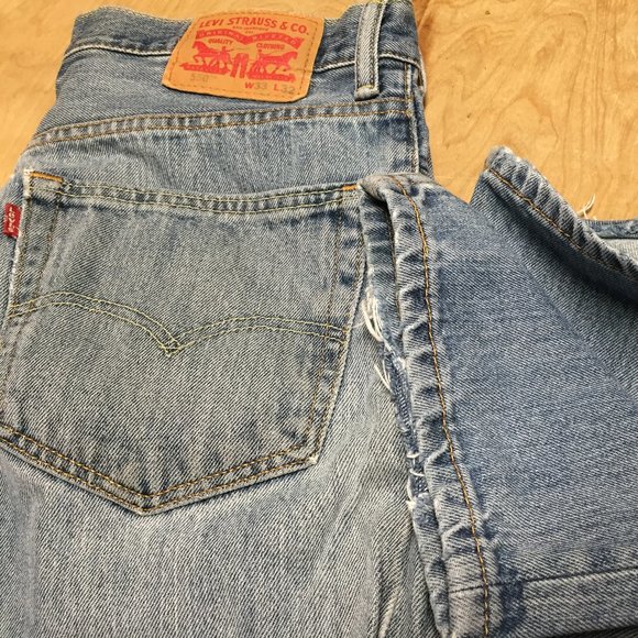 Four Pairs BUNDLE Men’s Levi’s 550 Relaxed Fit Blue Black Jeans 33 x 32 W33 L32 - Picture 7 of 11